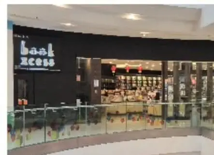 Food and beverage outlet near the College