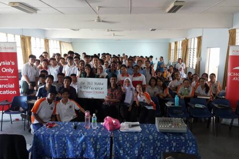 SMK Bandar Puchong Jaya B Motivation Talk group photo